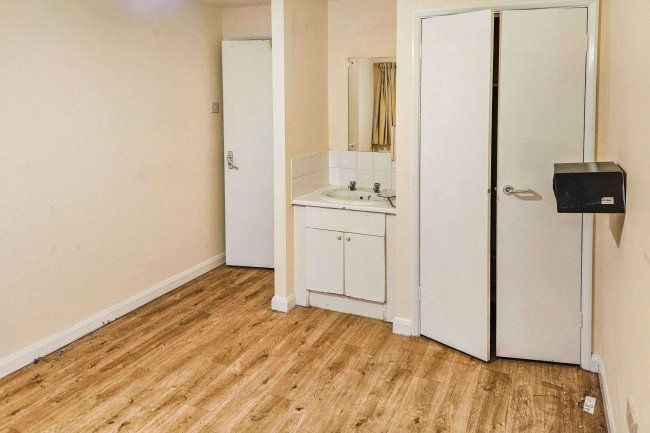 9 and 9a Russell Road, Clacton on Sea, Essex CO15 6BE 2