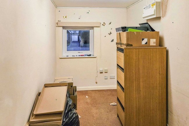 9 and 9a Russell Road, Clacton on Sea, Essex CO15 6BE 2