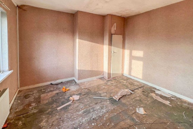 63 Abbey Road, Nottingham, NG2 5NE 5