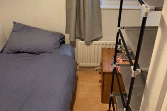 16 Manbey Park Road, Stratford, London E15 1EY  5