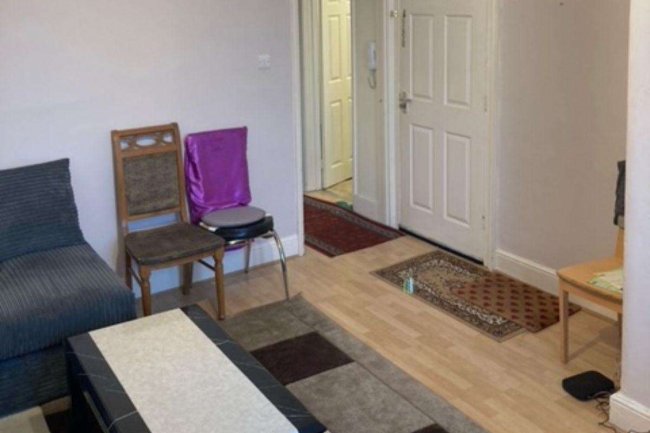 16 Manbey Park Road, Stratford, London E15 1EY  5