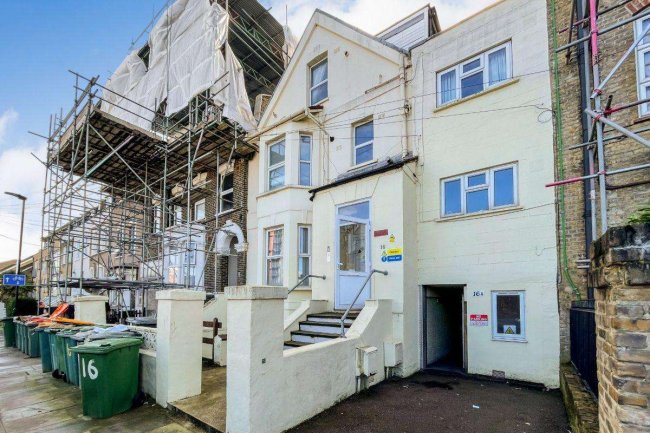 16 Manbey Park Road, Stratford, London E15 1EY  5