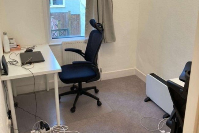 16 Manbey Park Road, Stratford, London E15 1EY  5