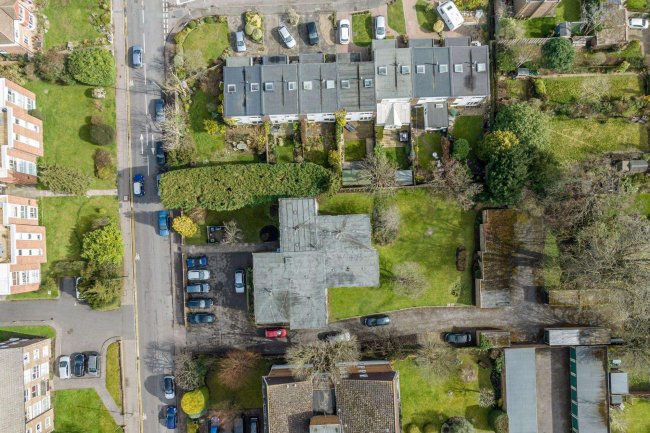 Reginald Court, 64 Albermarle Road, Beckenham, BR3 5XA 6