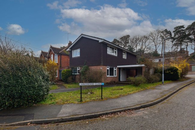 37 Longdown Road, Sandhurst, GU47 8QG 8