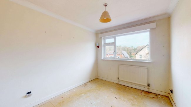 37 Longdown Road, Sandhurst, GU47 8QG 8