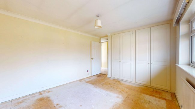 37 Longdown Road, Sandhurst, GU47 8QG 8