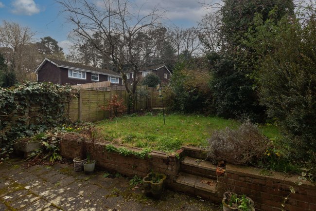 37 Longdown Road, Sandhurst, GU47 8QG 8