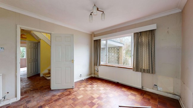 37 Longdown Road, Sandhurst, GU47 8QG 8