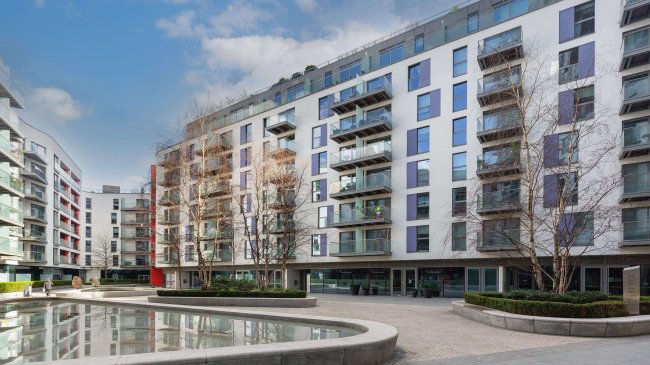 Flat 31 Keats Apartments, 6 Saffron Central Square, Croydon, CR0 2FT 7