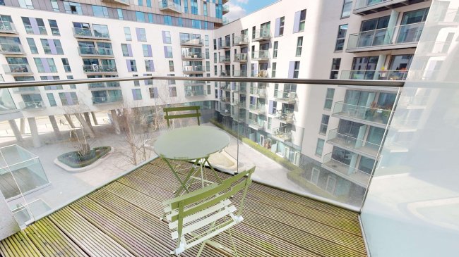 Flat 31 Keats Apartments, 6 Saffron Central Square, Croydon, CR0 2FT 7