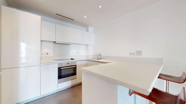 Flat 24 Keats Apartments, 6 Saffron Central Square, Croydon, CR0 2FT 8