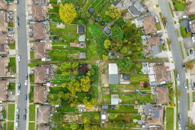 Land at Winchester Road, Orpington, Kent , BR6 9DP 4