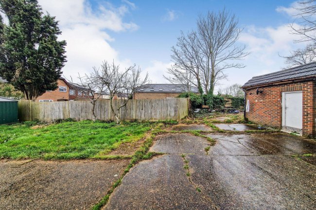 Land to the rear of 177 Junction Road, Burgess Hill, RH15 0JW 8