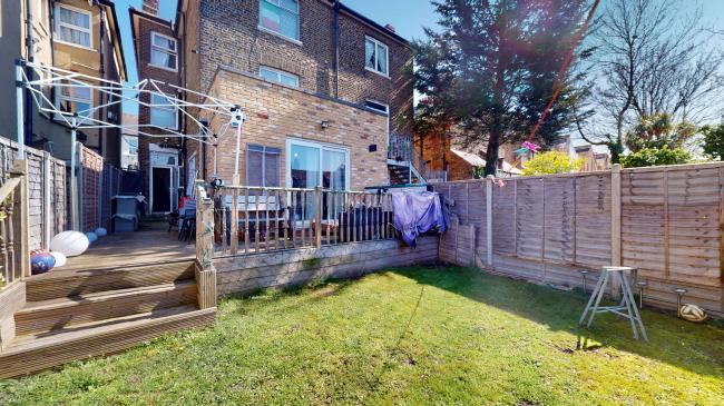29 Radford Road, Hither Green, London, SE13 6SB 2