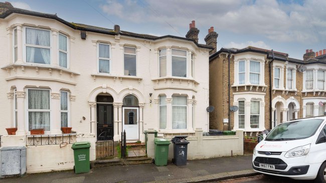 29 Radford Road, Hither Green, London, SE13 6SB 2