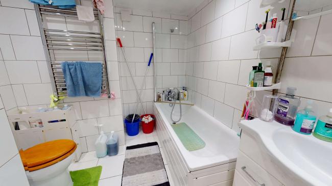 29 Radford Road, Hither Green, London, SE13 6SB 2