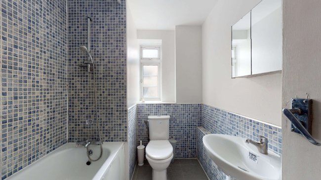 Flat 16, Warwick Lodge, Shoot Up Hill, London NW2 3PE 6