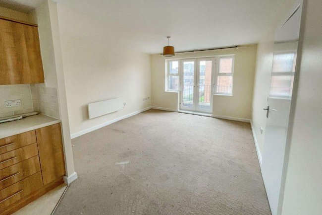 Flat 24, The Academy, Holly Street, Luton, LU1 3DD
 3