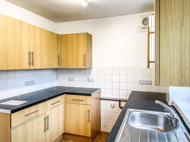 6 Marline Avenue, St Leonards On Sea, East Sussex, TN38 9HP 10