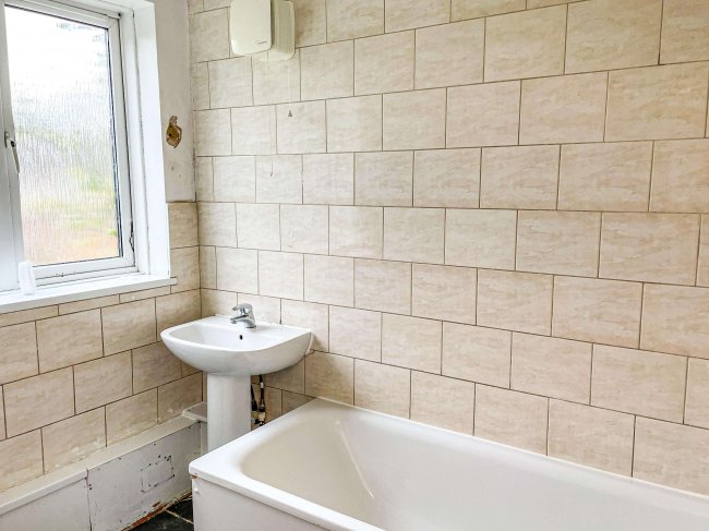 6 Marline Avenue, St Leonards On Sea, East Sussex, TN38 9HP 10