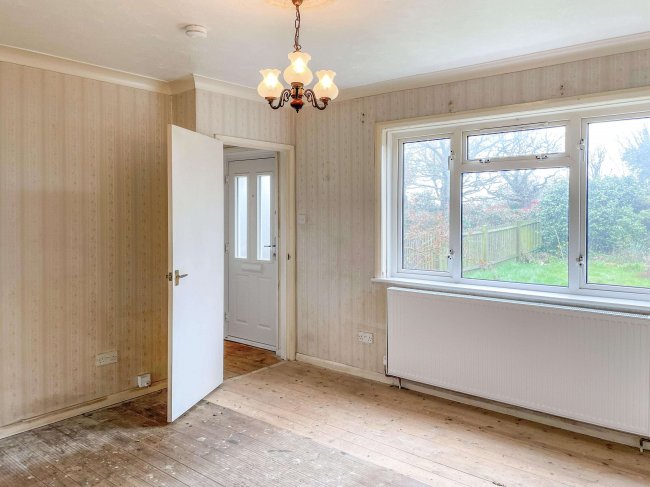 6 Glebe Cottages, Catsfield, East Sussex, TN33 9BG 5