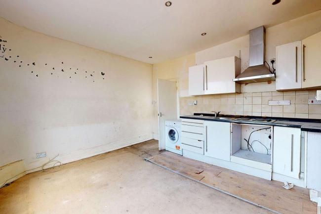 First and Second Floor Flat, 56 Burrage Place, Woolwich, London SE18 7BE 9