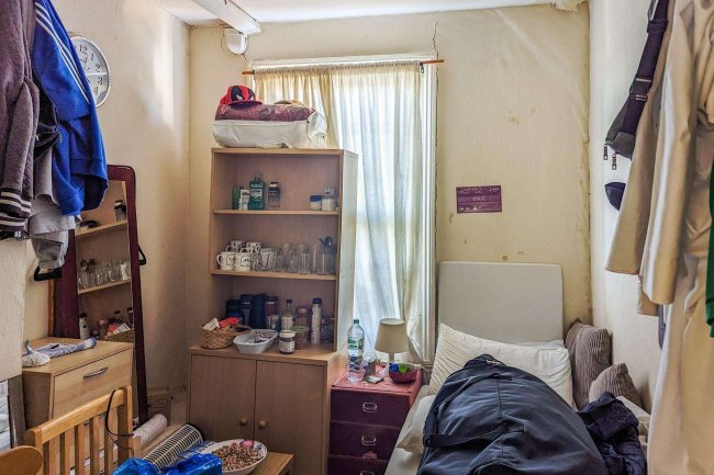 22b Telegraph Mews, Ilford, Essex, IG3 8TA 6