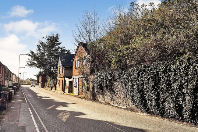 14-16 South Undercliff, Rye, East Sussex, TN31 7HN 5