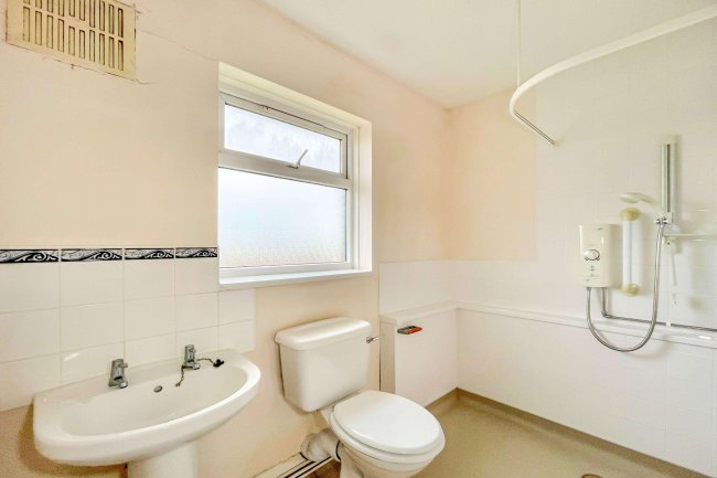 145 Avalanche Road, Southwell, Portland, DT5 2DL 1