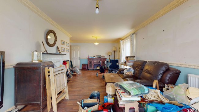 48 Falstones, Basildon, Essex, SS15 5BX 8