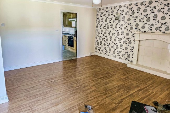 57 Dee Way, Winsford, Cheshire, CW7 3JD 7