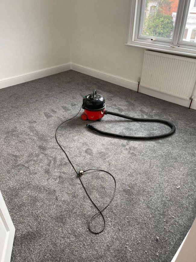 22 Stainer Street, Swindon, SN1 5QX 3