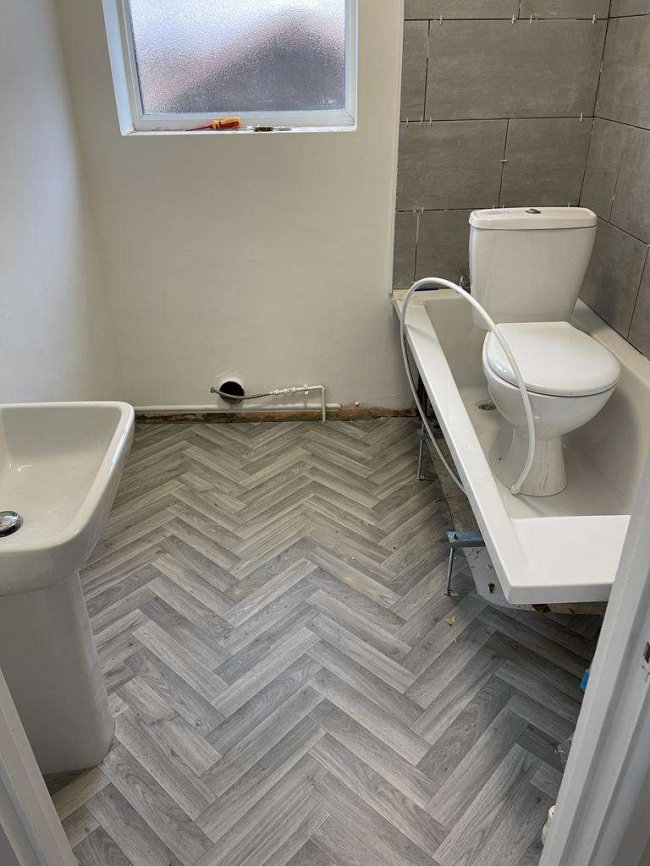 22 Stainer Street, Swindon, SN1 5QX 3