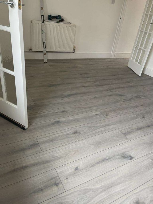 22 Stainer Street, Swindon, SN1 5QX 3