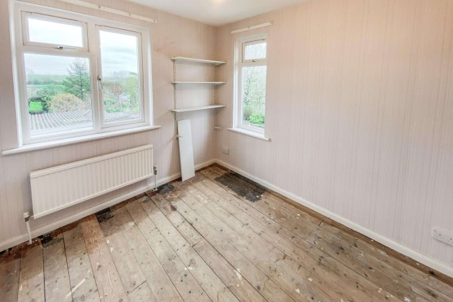 9 Bluntisham Road, Needingworth, St Ives, Cambridgeshire PE27 4TA 4