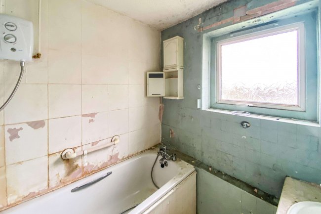 89 Keldholme, Bracknell, Berkshire, RG12 7RS 6