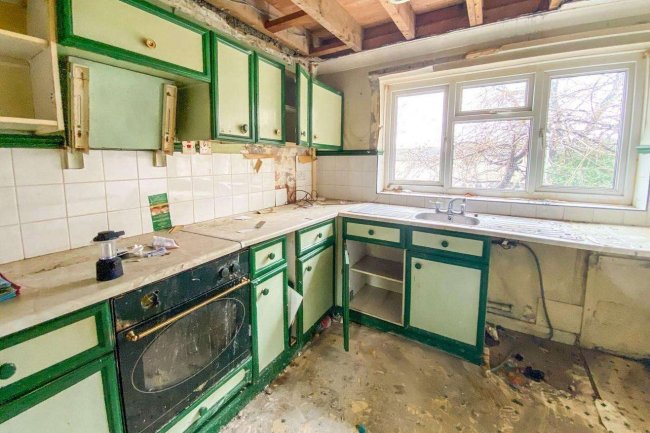 89 Keldholme, Bracknell, Berkshire, RG12 7RS 6