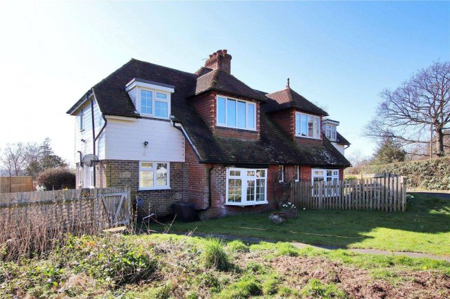 2 Spout Lane, Crockham Hill, Edenbridge, Kent, TN8 6RS 9