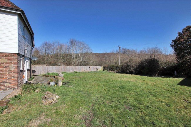 2 Spout Lane, Crockham Hill, Edenbridge, Kent, TN8 6RS 9