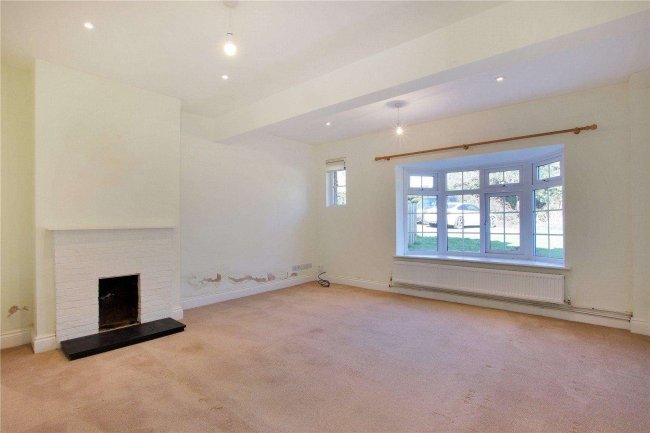 2 Spout Lane, Crockham Hill, Edenbridge, Kent, TN8 6RS 9