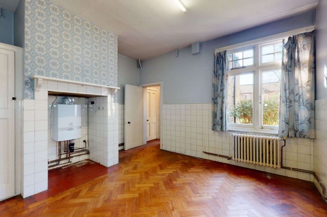 126 Barrowgate Road, Chiswick, London, W4 4QP 9