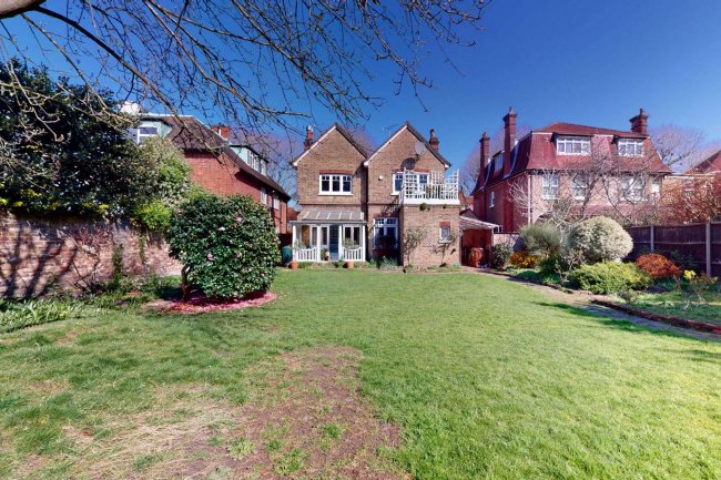 126 Barrowgate Road, Chiswick, London, W4 4QP 9