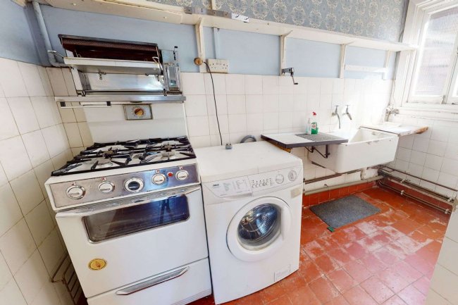 126 Barrowgate Road, Chiswick, London, W4 4QP 9