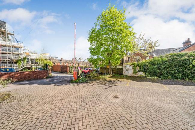 Land to the rear of 2 - 16 St Johns Road, Royal Tunbridge Wells, Kent TN4 9XG 2