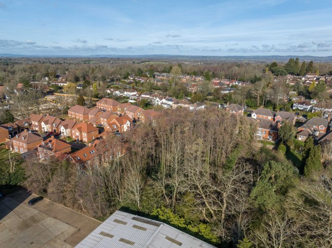 Land at Mulberry Gate, Felbridge, East Grinstead RH19 2LJ 5