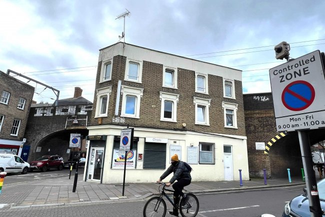 61 Grafton Road, London, NW5 3EN 2