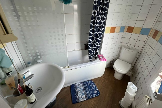 61 Grafton Road, London, NW5 3EN 2