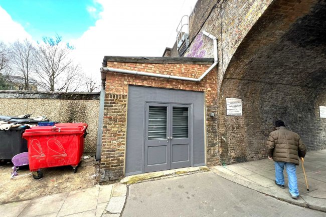 61 Grafton Road, London, NW5 3EN 2