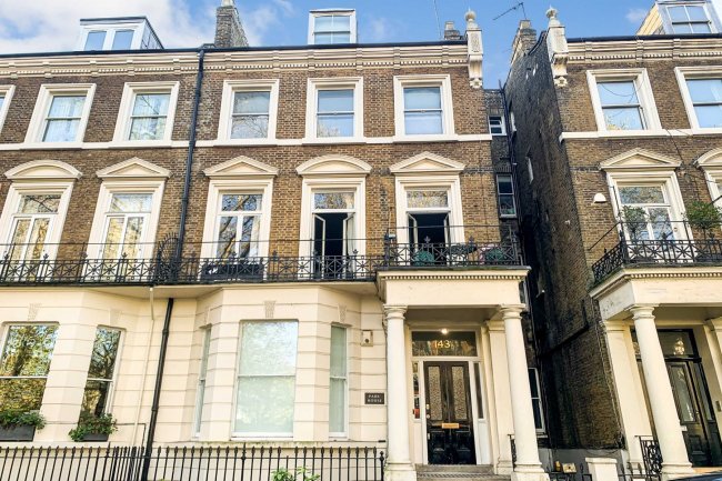 143 Holland Park Avenue, London, W11 4UT 1